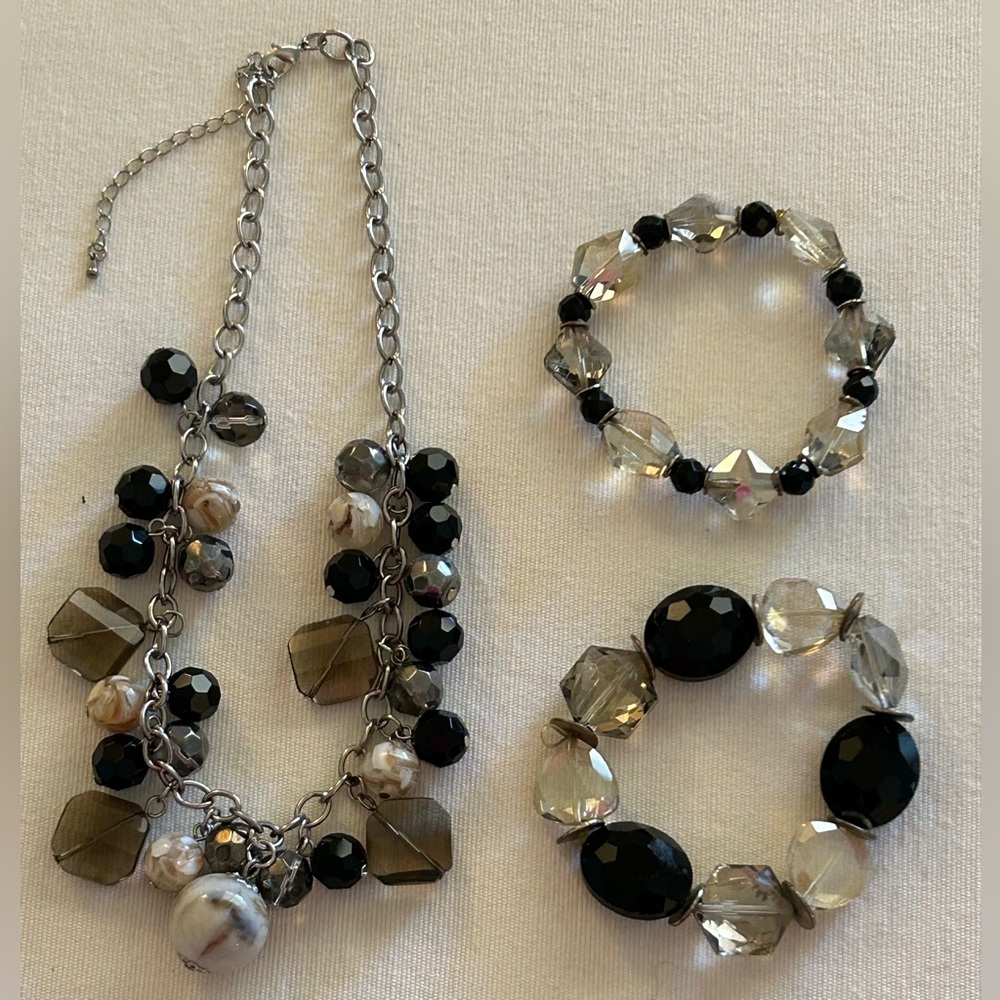HUGE SALE! VINTAGE CHACHA NECKLACE 16”/3.5” EXTENDER/(2) BRACELETS